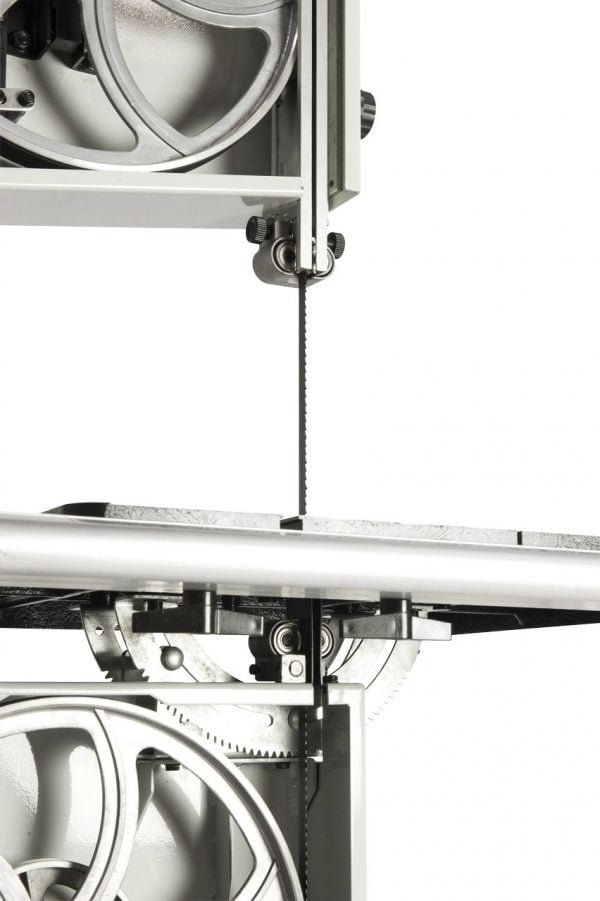 Juostinės medienos pjovimo staklės Bernardo HBS 320 - staklių fragmentas