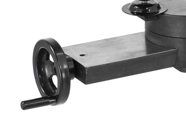 Diskinių pjūklų galandimo staklės Bernardo SBS 700 - fragmentas