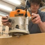 Rankinė frezavimo mašinėlė Triton 2400 W TRA001