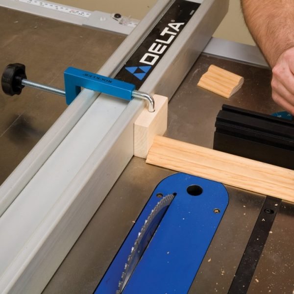 Universalus tvirtinimo spaustuvas - panaudojimo pavyzdys