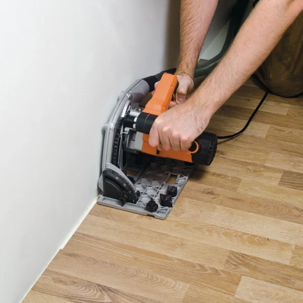 Įgilinamas diskinis pjūklas Triton TTS 1400