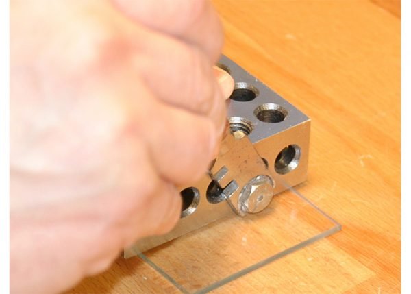 Universalaus panaudojimo lygiagretūs metaliniai blokai - panaudojimo pavyzdys