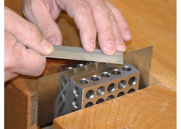 Universalaus panaudojimo lygiagretūs metaliniai blokai - panaudojimo pavyzdys