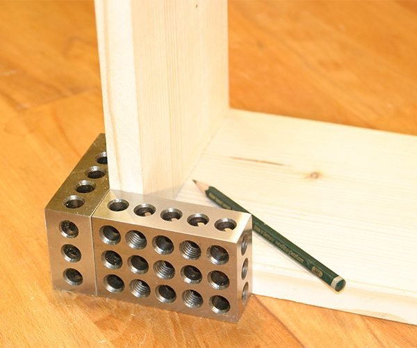 Universalaus panaudojimo lygiagretūs metaliniai blokai - panaudojimo pavyzdys