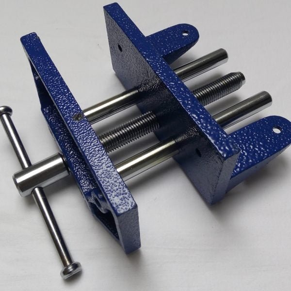 Spaustuvas staliaus darbastaliui