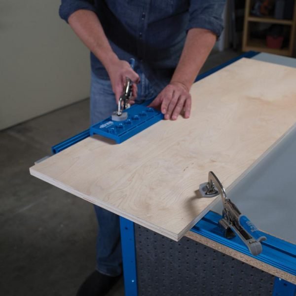 Takelis darbastalio spaustuvų tvirtinimui Kreg Klamp Trak KKS1020 - panaudojimo pavyzdys