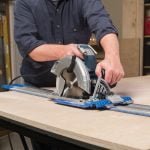 Universali kreipiančioji liniuotė diskiniams pjūklams Kreg Accu-Cut