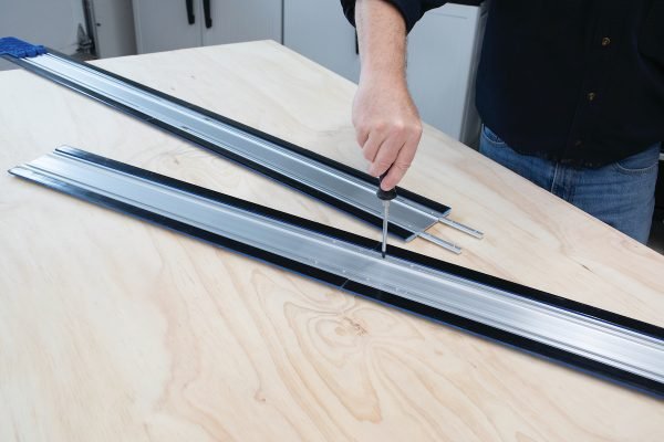 Papildomos kreipiančiosios liniuotės Kreg Accu-Cut pjovimo takelio prailginimui