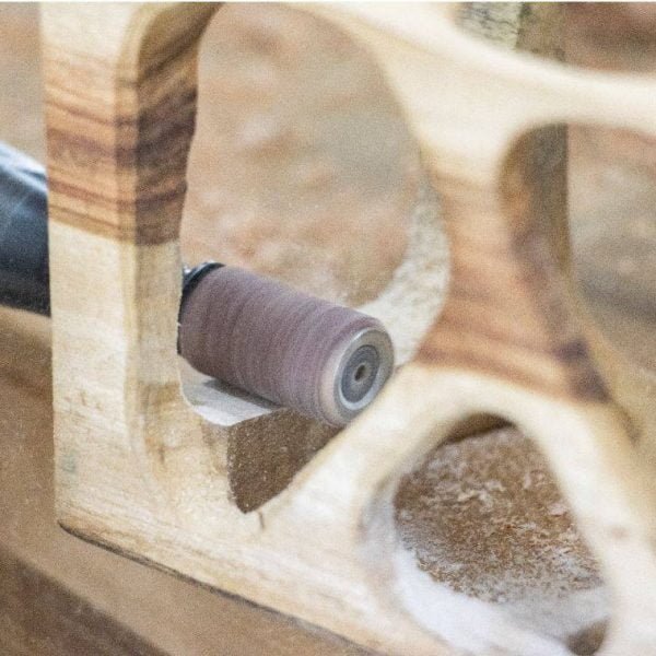 Šlifavimo ritiniai Arbortech Precision Carving System gr.120 - panaudojimo pavyzdys