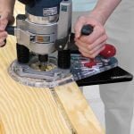 Universalus frezerio padas su kreipiančiąja atrama Milescraft Edge&Mortise Guide - panaudojimo pavyzdys