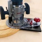 Universalus frezerio padas su kreipiančiąja atrama Milescraft Edge&Mortise Guide - panaudojimo pavyzdys