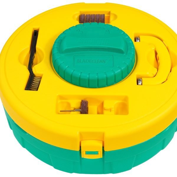 Pjūklo ašmenų ir kotinių frezų valymo sistema Microjig BLADECLEAN System