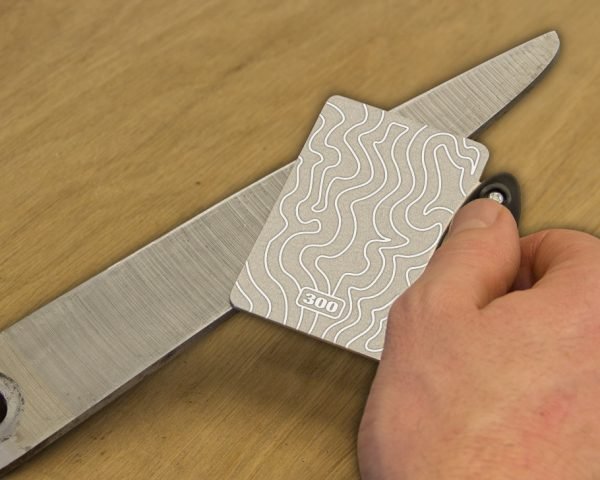 Universalus dvipusis kortelės formos galąstuvas MPOWER CREDIT CARD DIAMOND STONE 300/600