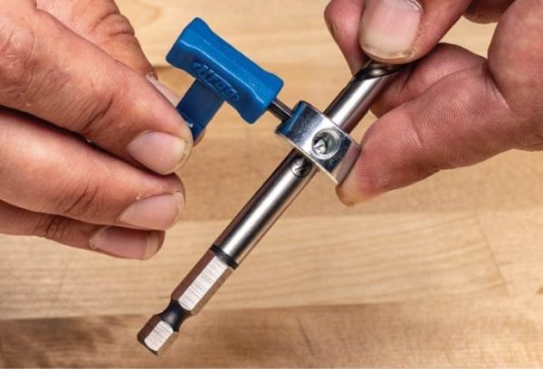 Pagalbinis šablonas kišeninių skylių gręžimui Kreg Jig KPHJ230 Pocket-Hole Jig Micro - greitas gręžimo gylio nustatymas