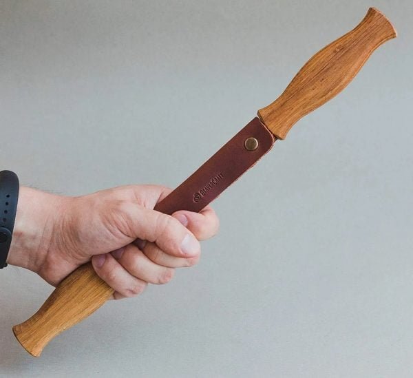 Dvirankis traukiamasis peilis