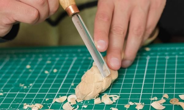 Tiesus pusapvalis drožybos kaltas 12mm