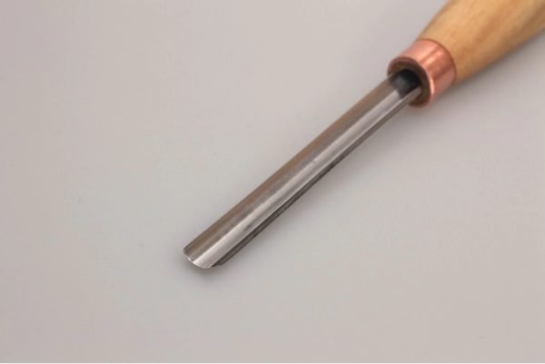 Tiesus pusapvalis drožybos kaltas 8mm