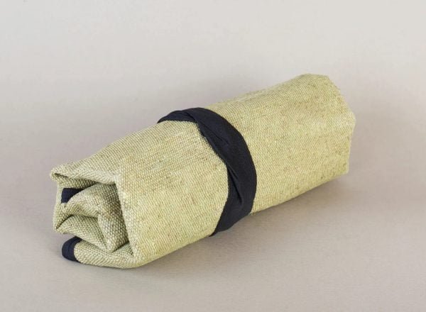 Dvylikos kišenių dėklas drožybos įrankiams