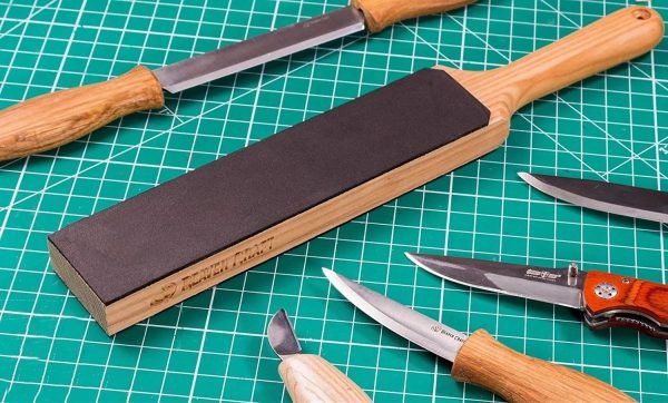 Dvipusė odinė juosta pjovimo įrankių galandimui