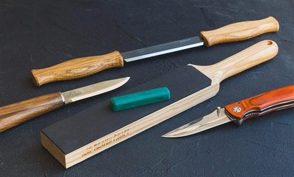 Dvipusė odinė juosta pjovimo įrankių galandimui