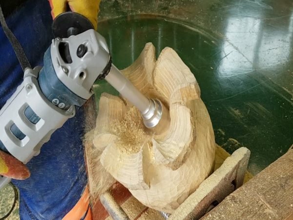 Prailginimo velenas kampiniam šlifuokliui MANPA TOOLS - panaudojimo pavyzdys