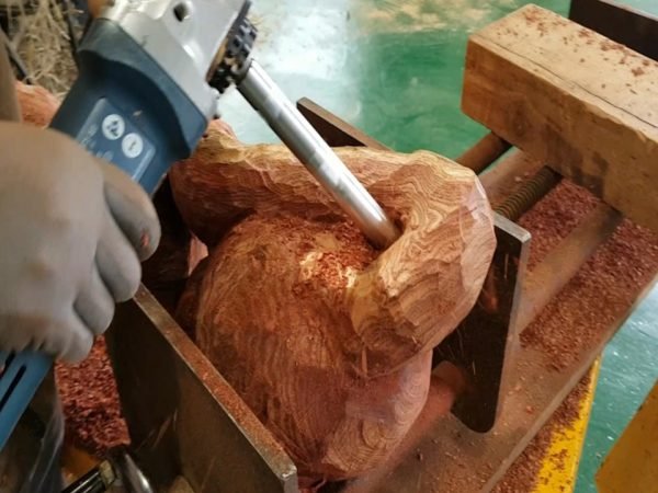 Prailginimo velenas kampiniam šlifuokliui MANPA TOOLS - panaudojimo pavyzdys