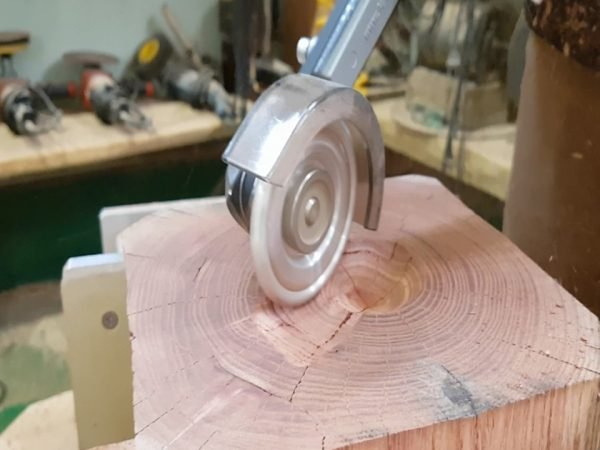 Drožybos diskas su 8mm pjovimo briaunomis Manpa Tools Circular Cutter 4" (100mm) - panaudojimo pavyzdys