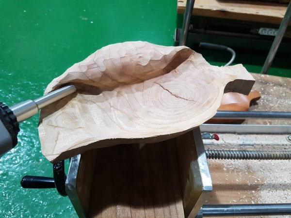 Raižybos velenas Manpa Tools Mini Crack Cutter - panaudojimo pavyzdys