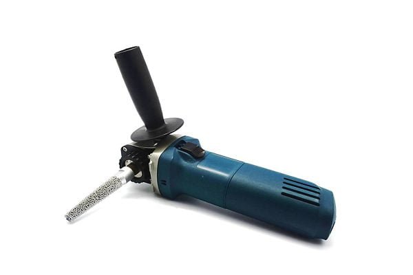 Kotinis drožtuvas Manpa Tools Sanding Shaft - sumontuotas ant kampinio šlifuoklio