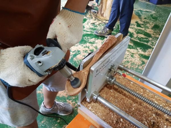 Kotinis drožtuvas Manpa Tools Sanding Ball - panaudojimo pavyzdys