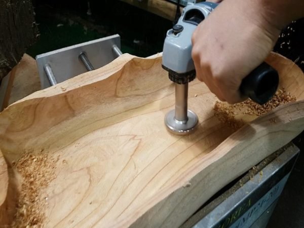 Kotinis drožtuvas Manpa Tools Projecting Cutter - panaudojimo pavyzdys