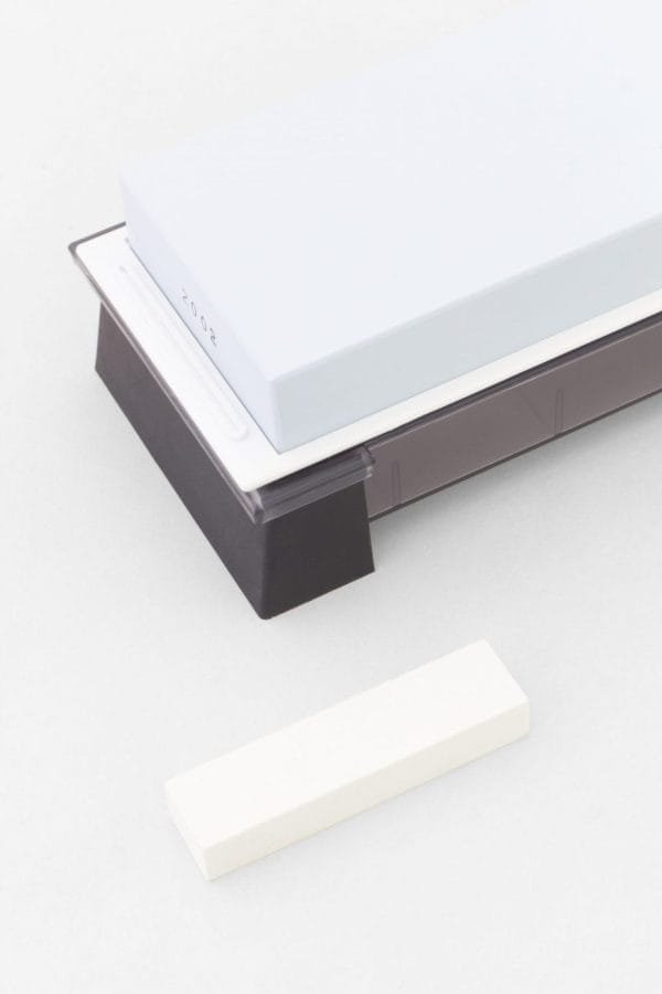 Japoniškas vandeninis galandimo akmuo Suehiro NEW CERAX #1000