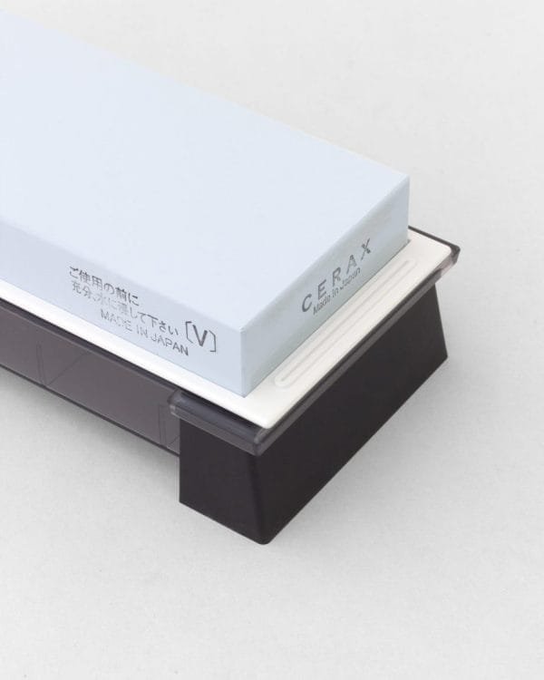 Japoniškas vandeninis galandimo akmuo Suehiro NEW CERAX #1000