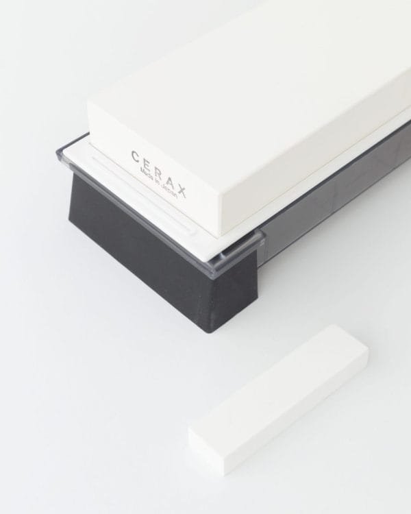 Japoniškas vandeninis galandimo akmuo Suehiro NEW CERAX #6000