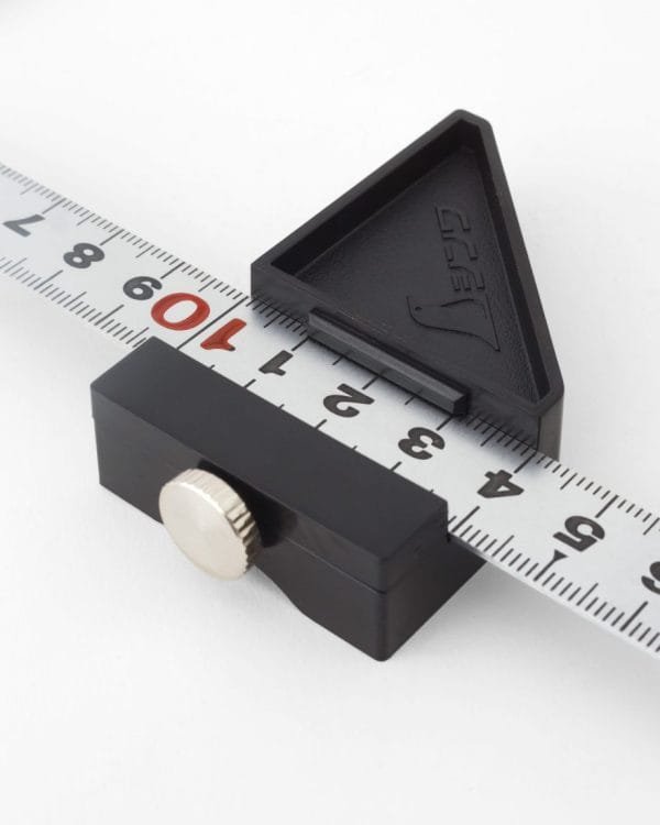 Matavimo kampo atstumo fiksatorius Shinwa - panaudojimo pavyzdys