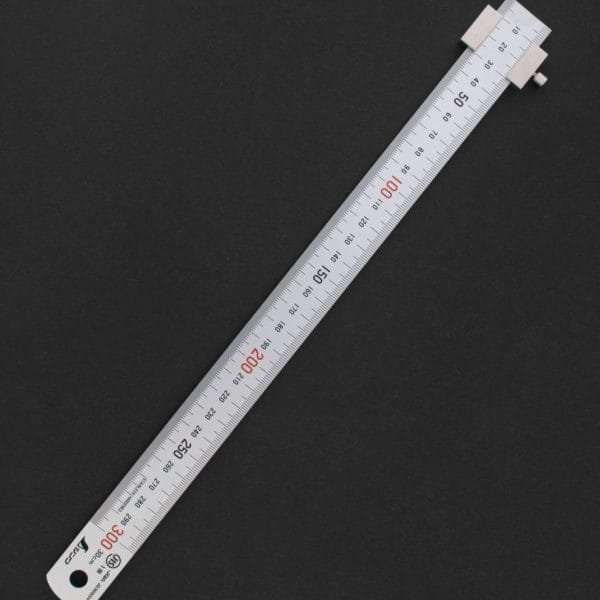 Liniuotė su slankikliu Shinwa 300mm