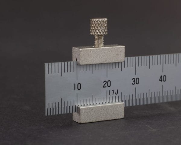 Liniuotė su slankikliu Shinwa 300mm