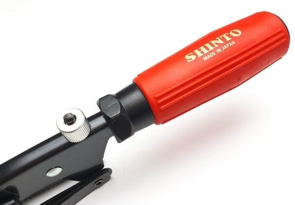 Dvipusis pjūklinis drožtuvas SHINTO SR30