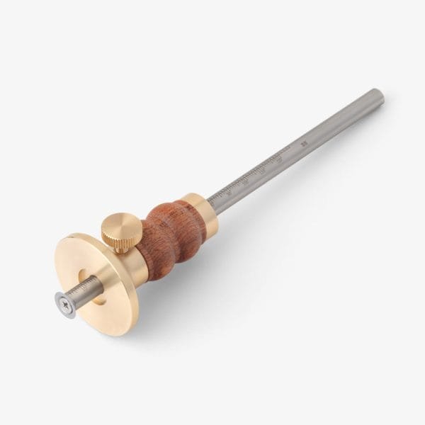 Metalinis staliaus brėžtuvas LUBAN