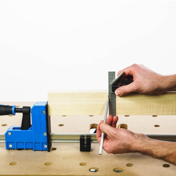 Laikiklis staliaus spaustuvui - panaudojimo pavyzdys