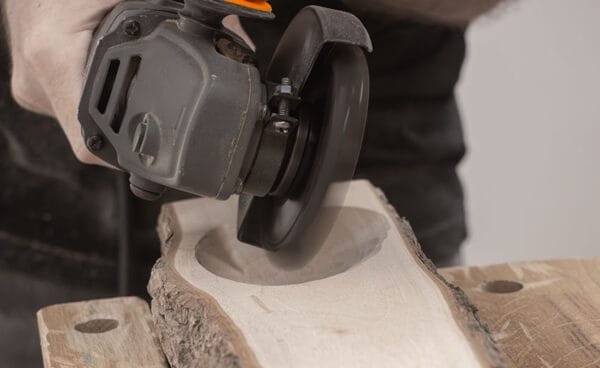 Arbortech rotacinis drožtuvas TURBO Scraper - panaudojimo pavyzdys