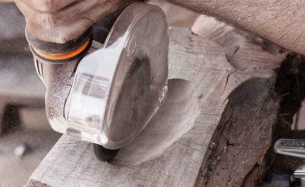 Drožybos diskas Arbortech Industrial Woodcarver PRO - panaudojimo pavyzdys