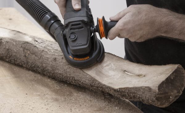 Elektrinis šlifuoklis Arbortech Power Carving Unit - panaudojimo pavyzdys