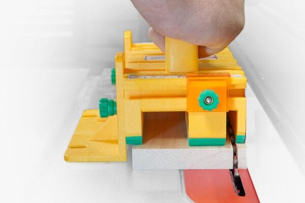 Ruošinio stūmimo blokas MicroJig GRR-RIPPER +