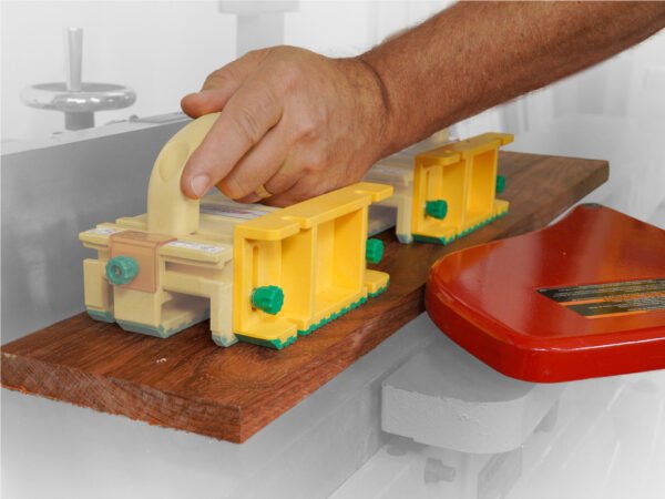 Ruošinio stūmimo blokas MicroJig GRR-RIPPER PRO